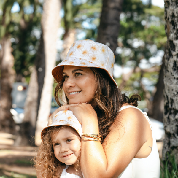 Catch A Tan Reversible Bucket Hat (Adult)